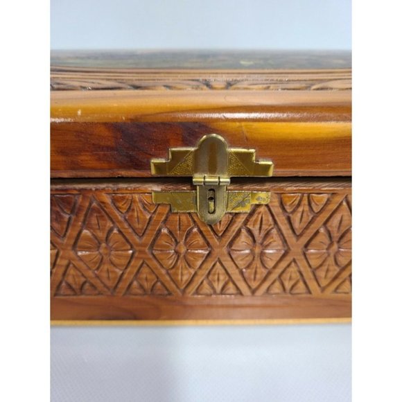 Vintage Hand Carved Painted Art Wood Jewelry Box - Picture 6 of 12